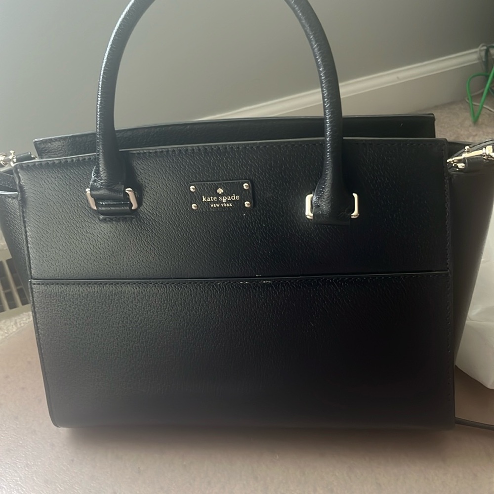 Kate Spade. Black. Medium tote with shoulder strap.